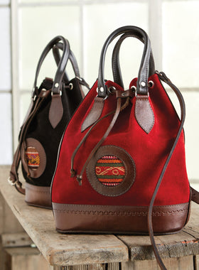 Manta Medallion Cinch Handbag